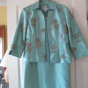 WOMAN'S SILK TWO PIECE DESIGNER DRESS, SIZE 8-10, ONLY WORN ONCE